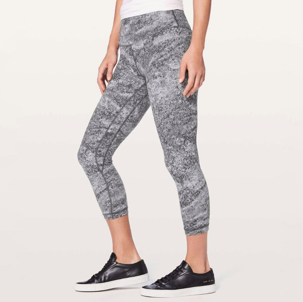 Lululemon Align Crop 21" Leggings Area Ice Grey Abstract Size 4